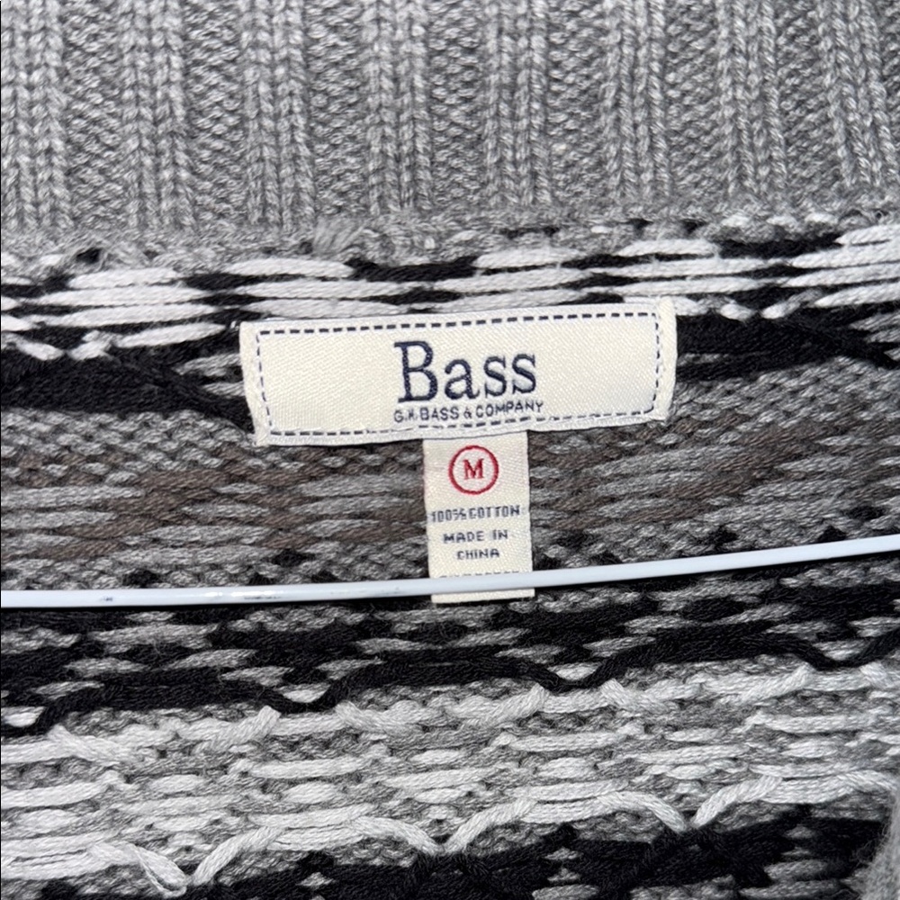Gray Patterned Cardigan Sweater - Picture 2 of 6
